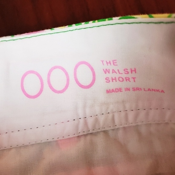 Lilly Pulitzer Flamingo Walsh shorts - Picture 5 of 5